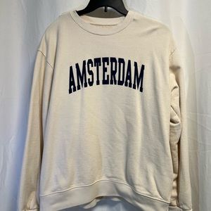 Brandy Melville Crewneck